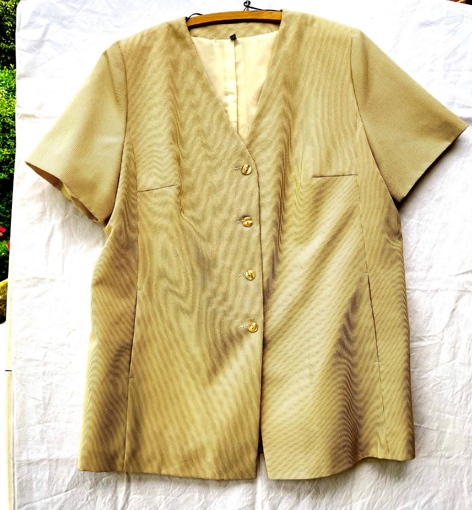 Esemble veste et short T 48, Enlèvement ou Envoi, Porté, Taille 46/48 (XL) ou plus grande