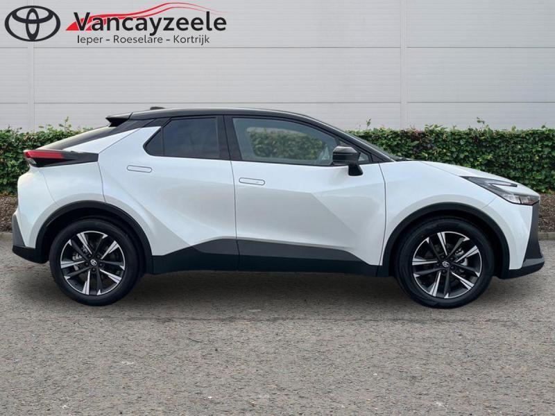 Toyota C-HR Dynamic Plus Bi-Tone+cam+gps+sens V+A, Autos, Toyota, Achat, Euro 6, Cruise Control, Noir