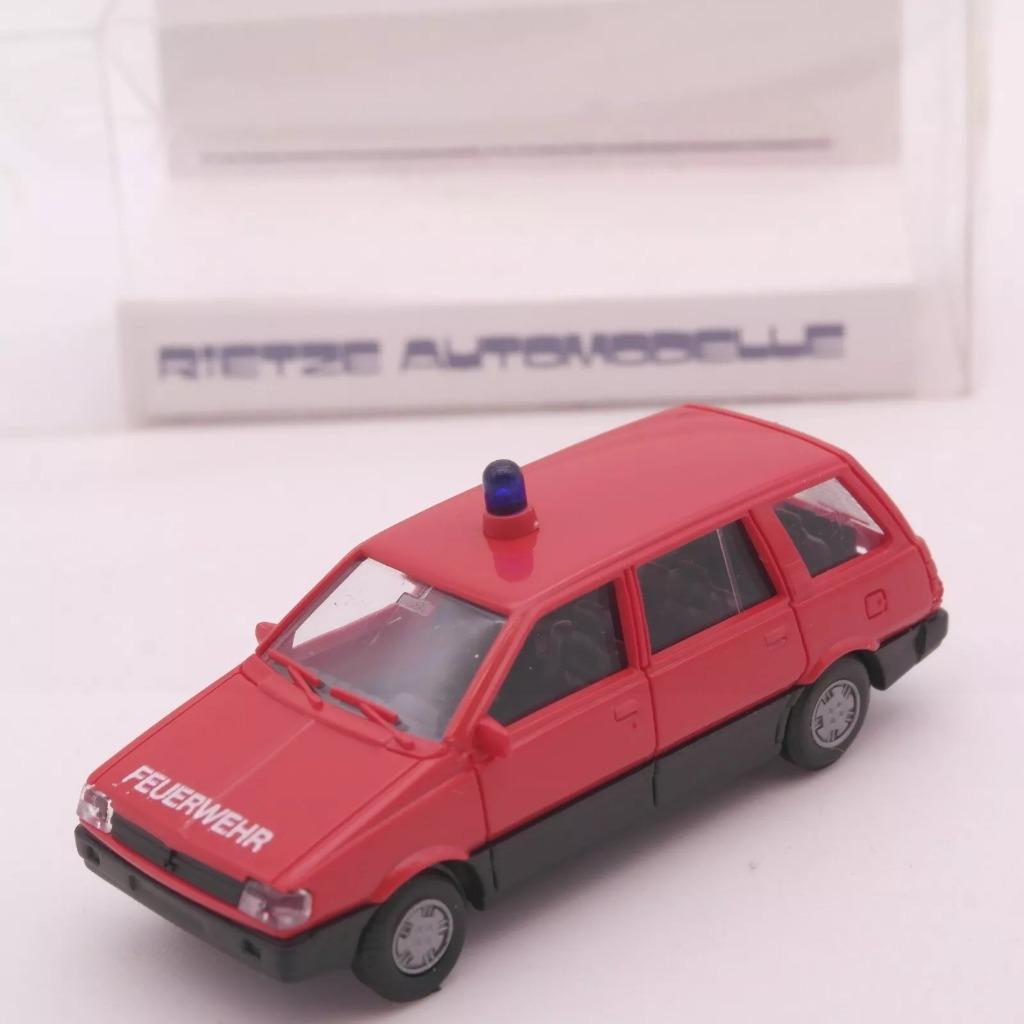 1:87 Rietze Mitsubishi Space Wagon Feuerwehr brandweer, Enlèvement ou Envoi, Comme neuf, Voiture, Rietze