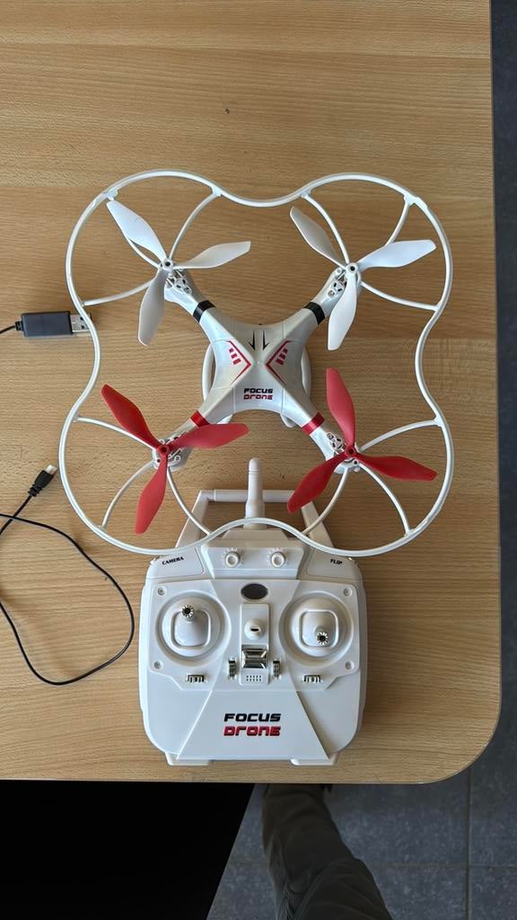 Drone (speelgoed) met camera, Ophalen, Zo goed als nieuw