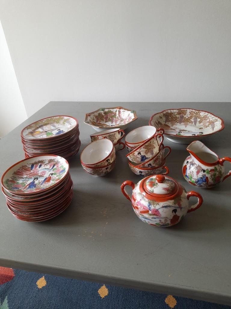Service de the chinois, Enlèvement