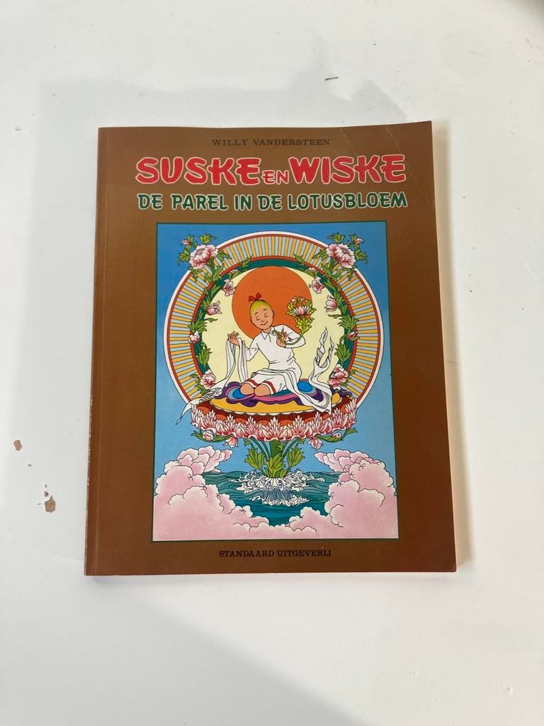 Suske en Wiske de parel in de lotusbloem EESTE DRUK, Boeken, Ophalen of Verzenden, Zo goed als nieuw