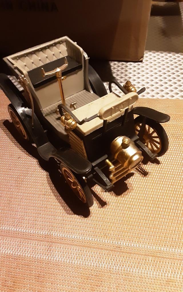 Fiat modelauto, Enlèvement ou Envoi, Comme neuf