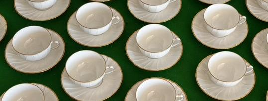 Service de 6 tasses + sous tasses porcelaine de limoges, Enlèvement ou Envoi