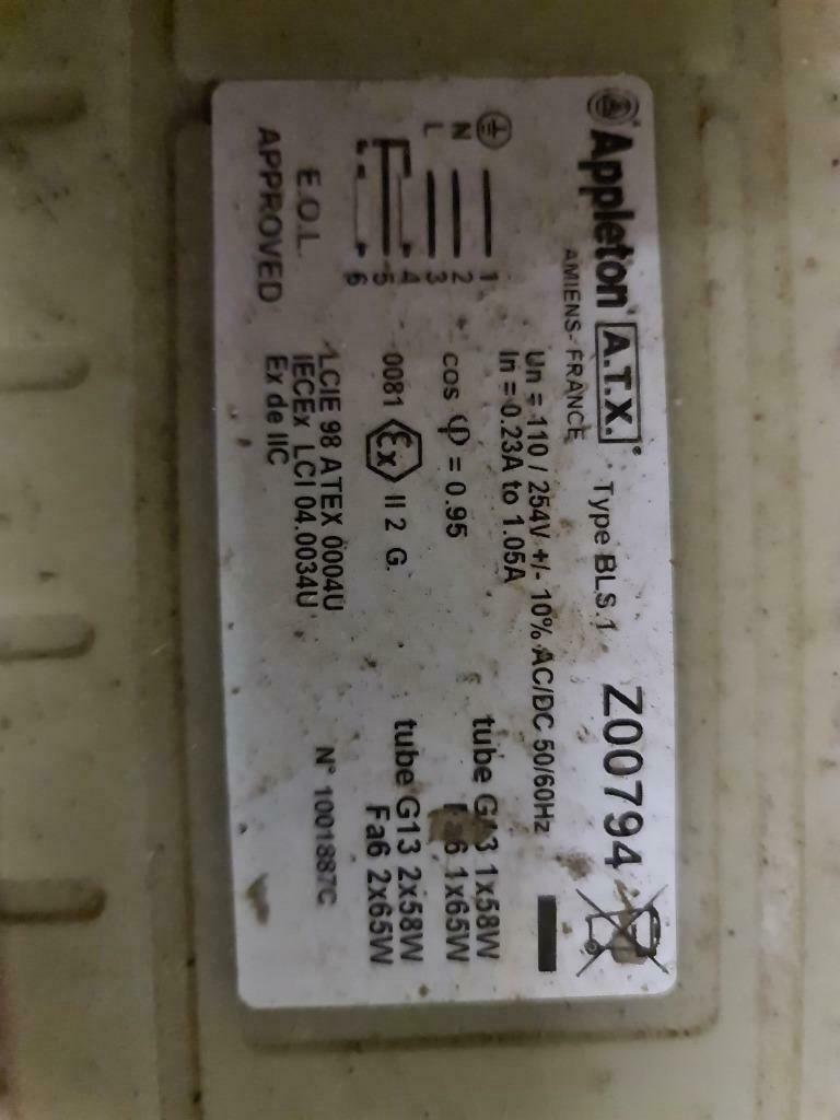 11x appleton z00794 2x58W Explosievrije Ballast, Maison & Meubles, Lampes | Autre, Comme neuf, Enlèvement ou Envoi