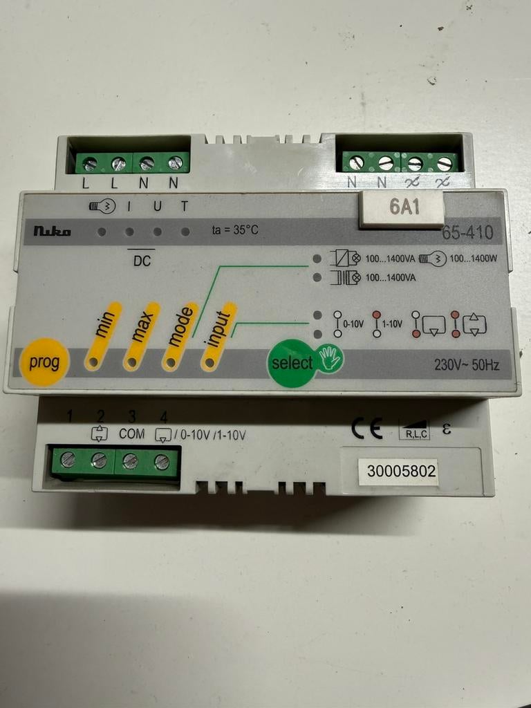 Variateur modulaire Niko jusqu'à 1400 W, Enlèvement, Utilisé, Autres types