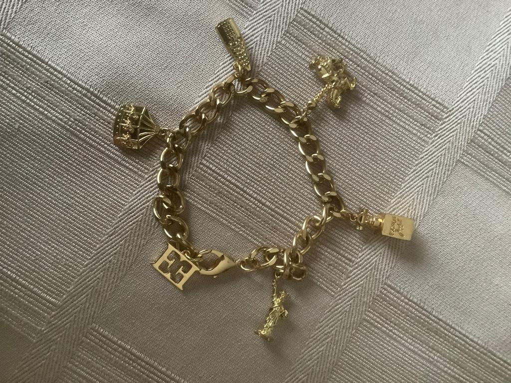 bedelarmband escada, Handtassen en Accessoires, Armbanden, Ophalen of Verzenden, Nieuw, Met bedels of kralen