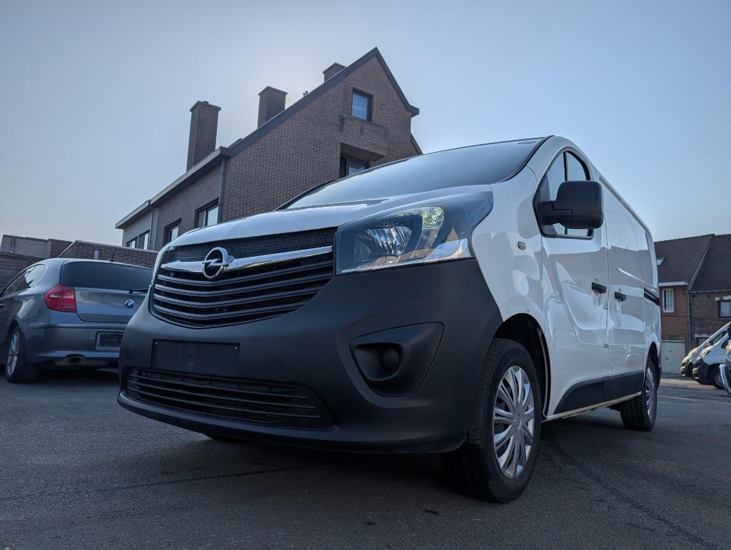 Opel Vivaro 1.6 Cdti 55000km Euro 6 Airco Garantie 10900+Btw, Auto's, Voorwielaandrijving, Stof, https://public.car-pass.be/vhr/5d008457-dbb9-44bc-b95d-0dd66d86ba19