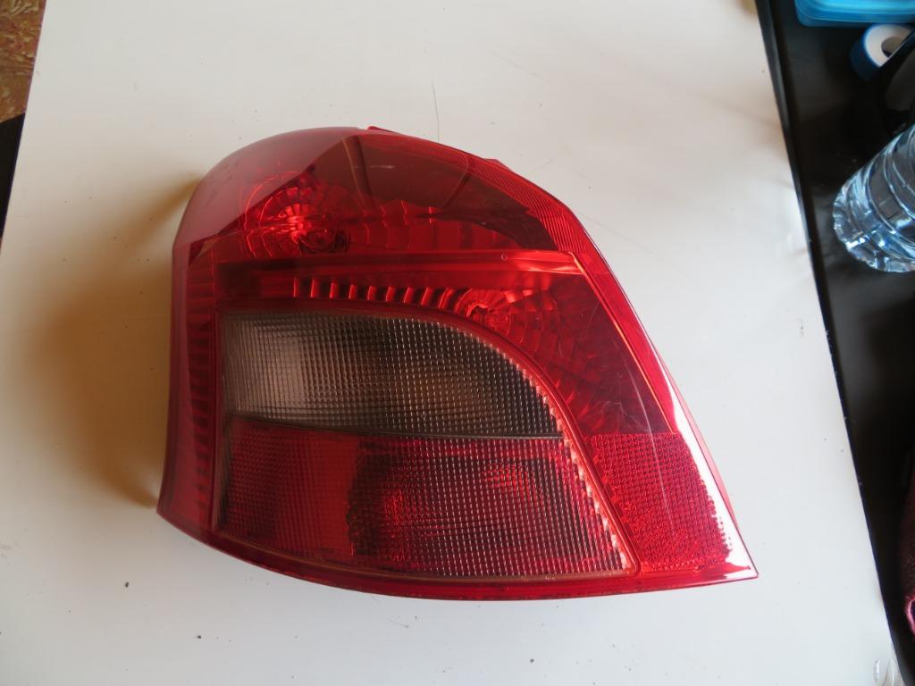 Achterlicht links Toyota Yaris, Ophalen, Gebruikt, Toyota