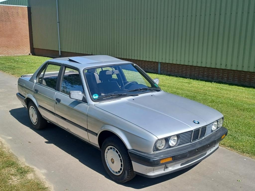 BMW e30 318i Limousine, Auto's, BMW, 4 deurs, 4 cilinders, 1796 cc, Bedrijf