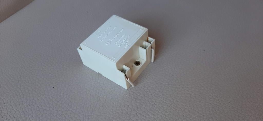 Transformateur Transformateur Alimentation 12 V ou 8 V, Enlèvement ou Envoi