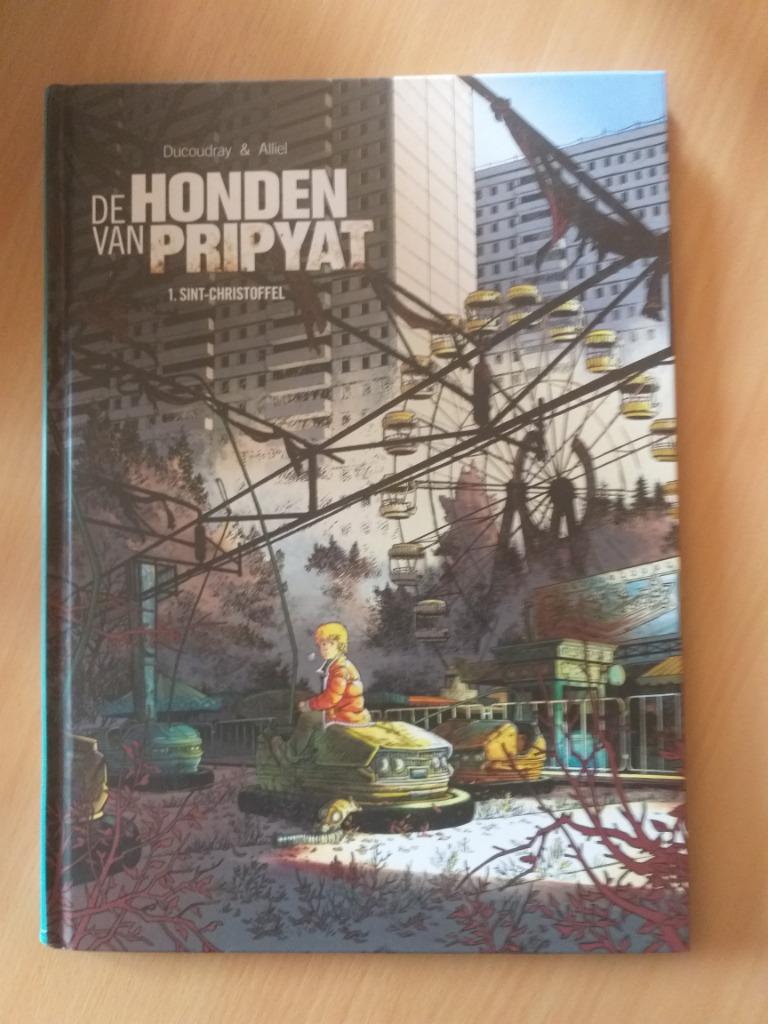 De Honden van Pripyat (2 x HC), Meerdere stripboeken, Ophalen, Zo goed als nieuw