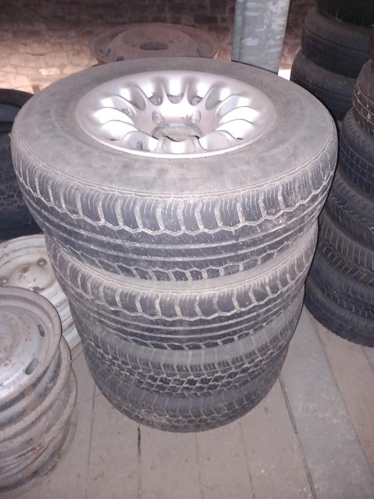 Roues alu Kia Retona, Enlèvement ou Envoi, Utilisé, Véhicule tout-terrain, Pneus et Jantes