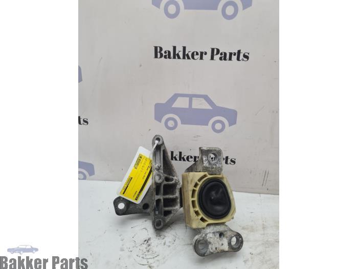 Support moteur d'un Renault Megane, -, Renault, -, 3 mois de garantie