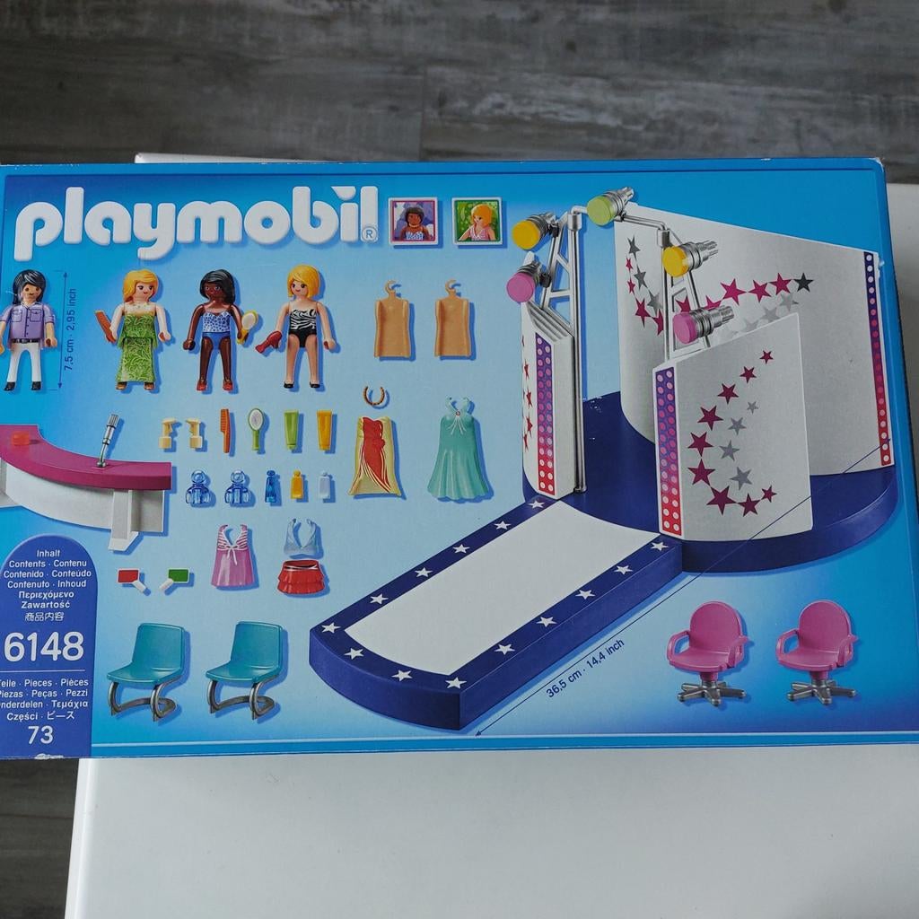 Playmobil City Life. N 6148 avec 2 poupées supplémentaires, Enlèvement