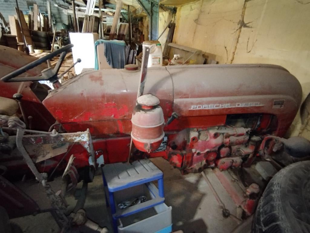 Tracteur/traktor Porsche, Enlèvement