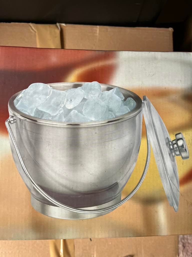 Seau a glace, Enlèvement, Comme neuf