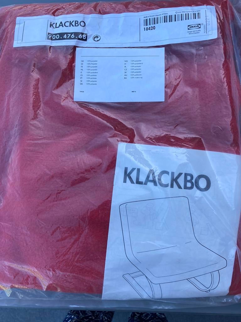 2 nieuwe rode zetelhoezen Klackbo IKEA, Huis en Inrichting, Ophalen