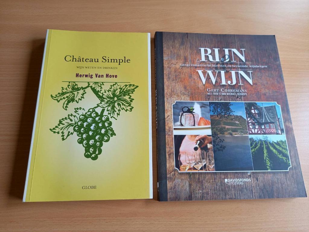 Chateau simple + Rijn&wijn - 5 euro per stuk, Boeken, Ophalen, Zo goed als nieuw, Overige onderwerpen