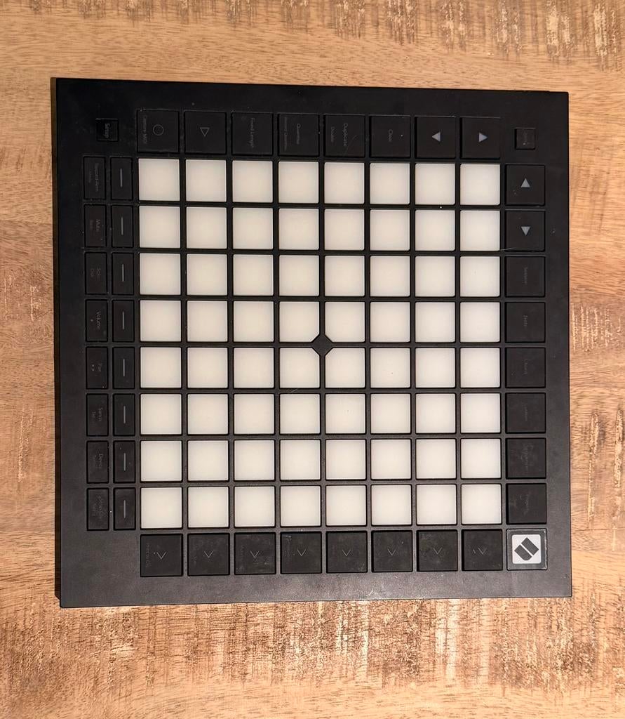 Novation Launchpad pro Mk3, Muziek en Instrumenten, Ophalen of Verzenden, Zo goed als nieuw