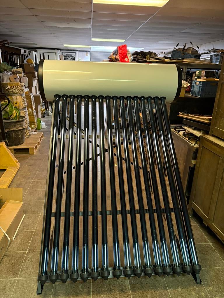 Chauffe eau solaire avec boiler, 200 l, Enlèvement, Neuf, Boiler