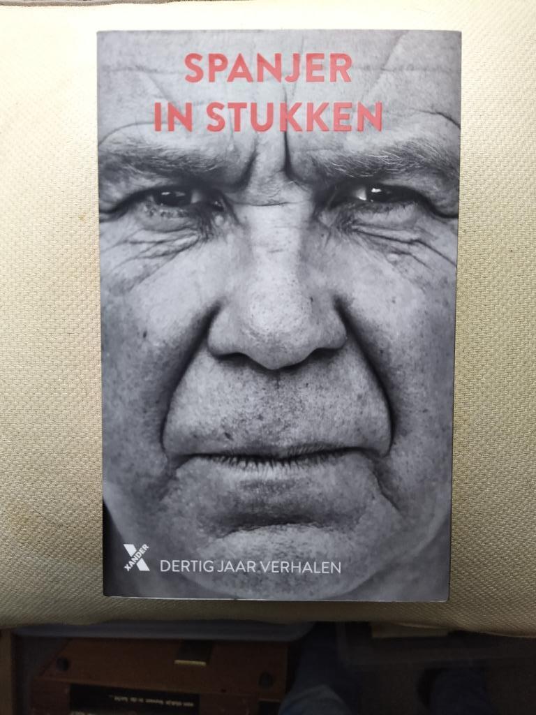 Spanjer in stukken - Maarten Spanjer, Boeken, Ophalen of Verzenden, Gelezen, Maarten Spanjer