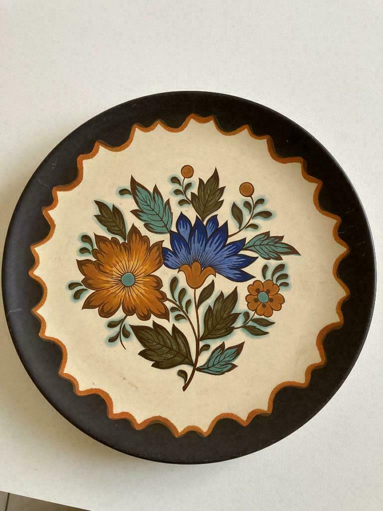Mooi sierbord  handwerk uit Holland "Flora Gouda Plateel", Ophalen of Verzenden, Gebruikt