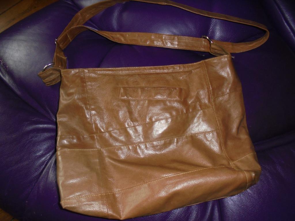 Unieke beige lederen schoudertas gemaakt van lederen jas, Ophalen of Verzenden, Nieuw, Beige, Leer