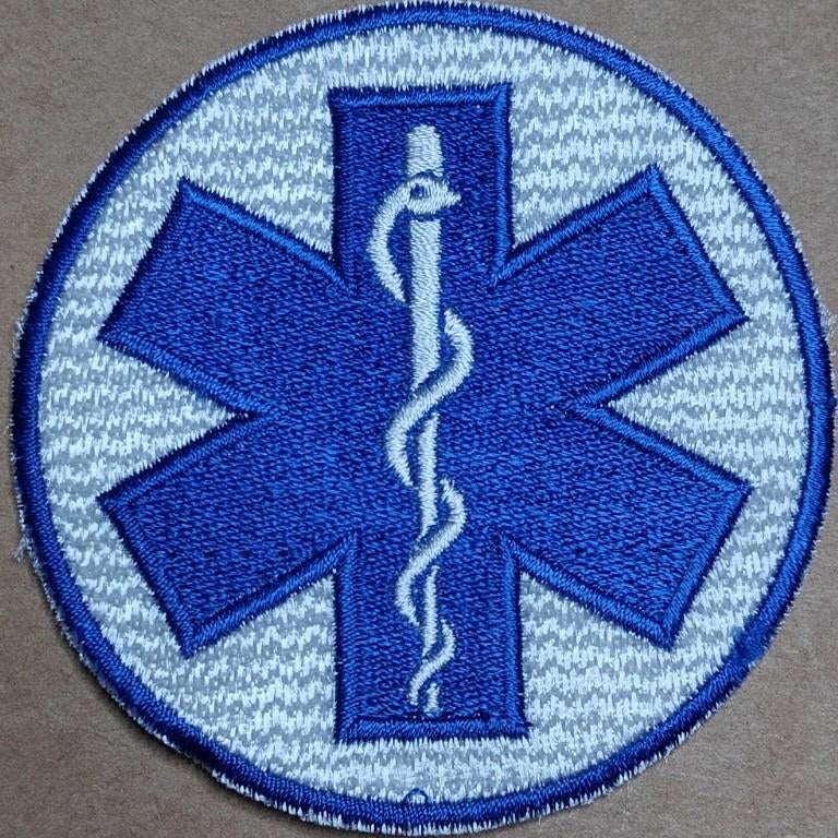 NOOD MEDISCHE TECHNICUS SERVICE EMS EMT Ambulance Logo, Verzamelen, Ophalen of Verzenden, Overige soorten, Embleem of Badge