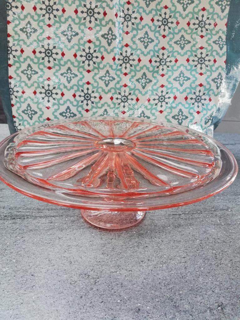 plateau a tarte sur pied 10 €, Enlèvement