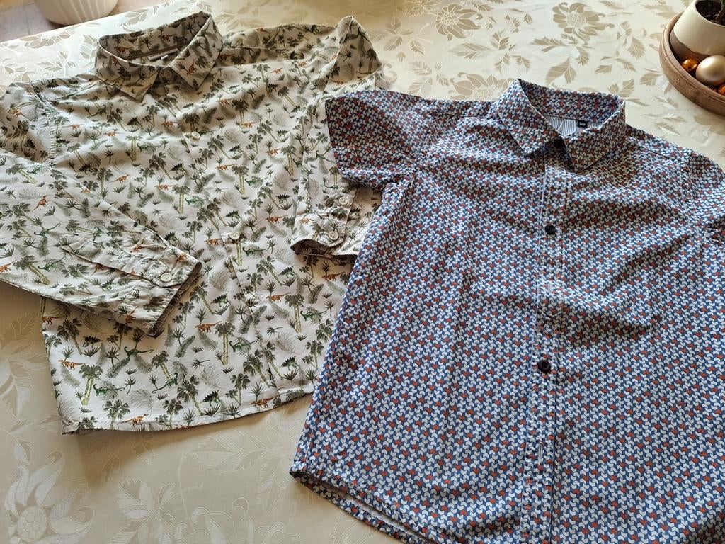 2 hemdjes 128, samen 4 euro, Enfants & Bébés, Vêtements enfant | Taille 128, Enlèvement, H&M, Garçon, Chemise ou Chemisier