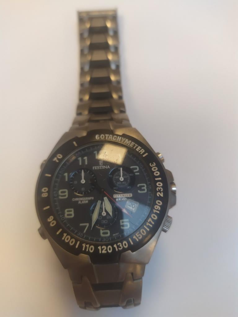 Festina titanium herenhorloge, Handtassen en Accessoires, Horloges | Dames, Ophalen