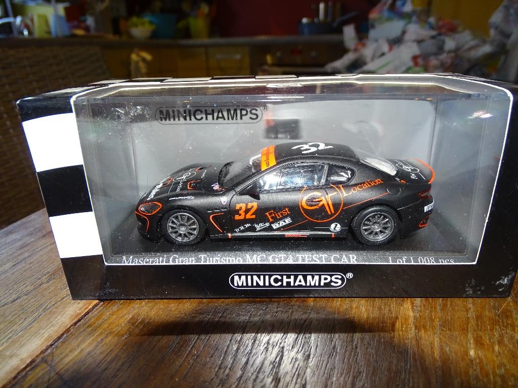 Minichamps Gran Turismo MC GT4 J. Sicart 2010 1/43, Ophalen of Verzenden, Nieuw, Auto, MiniChamps