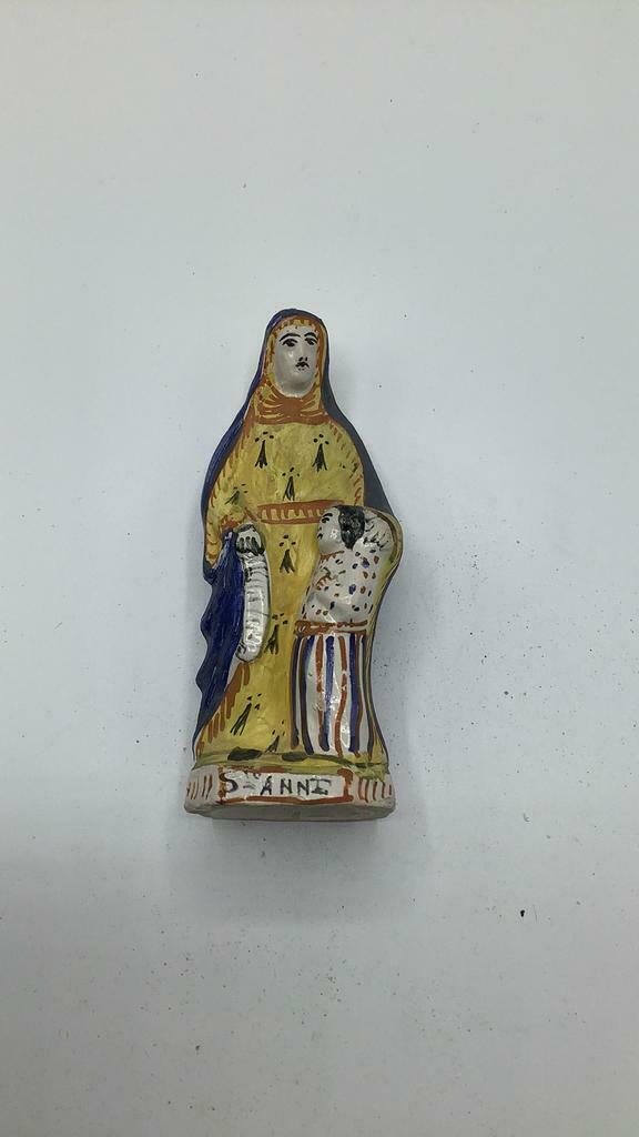 Quimper faience figuur 12 cm,Henriëtta figuur getekend!, Antiquités & Art, Antiquités | Céramique & Poterie, Enlèvement ou Envoi