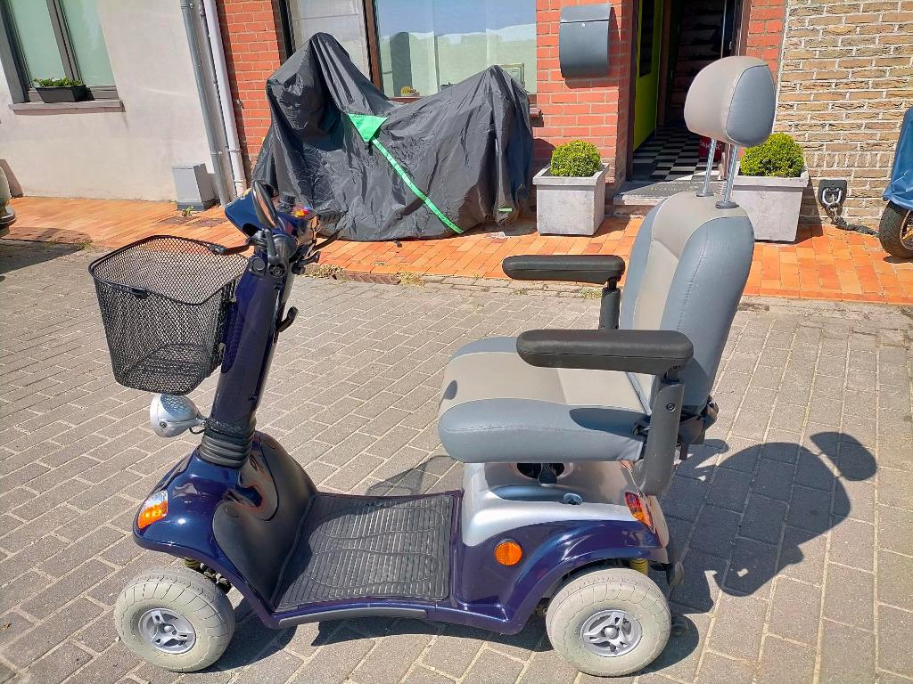 Scootmobiel Days Strider Midi 4, Diversen, Ophalen, Zo goed als nieuw