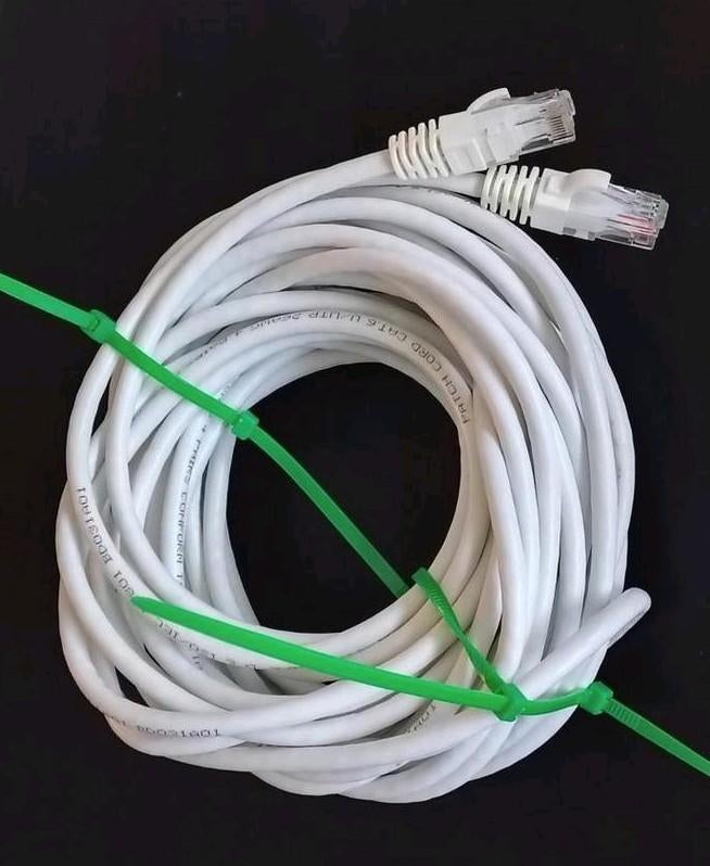 RJ45 Ethernetkabel/internet * 10 m * cat6 * u-utp wit., Ophalen of Verzenden, Zo goed als nieuw