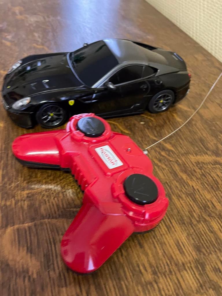 FERRARI AUTO OP AFSTANDSBEDIENING, Kinderen en Baby's, Speelgoed |Speelgoedvoertuigen, Ophalen of Verzenden, Afstandsbediening