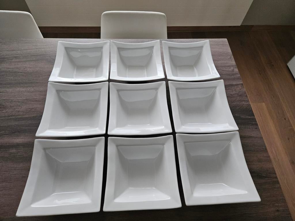 10 diepe borden#opdienborden#soepborden#slakom, Ophalen of Verzenden, Nieuw, Bord(en)