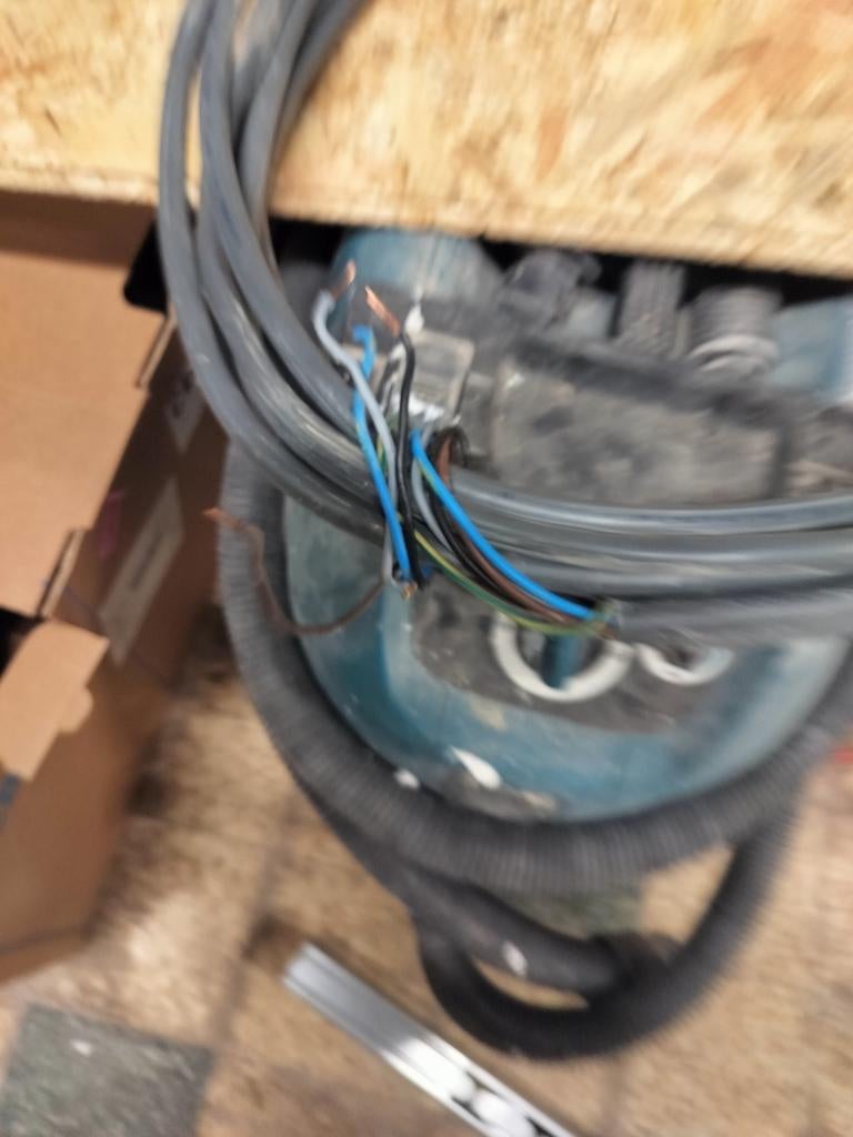 Câble XVB 5g4., Bricolage & Construction, Enlèvement