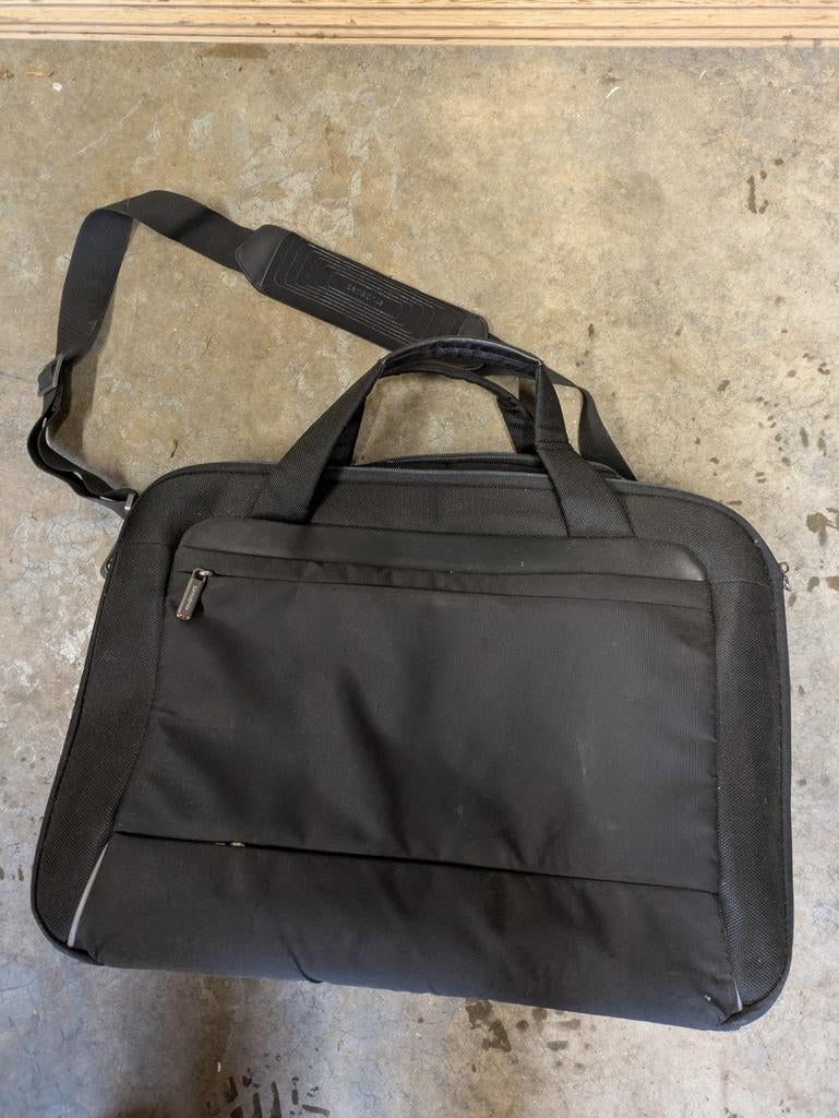 Laptop tas 19inch, Ophalen