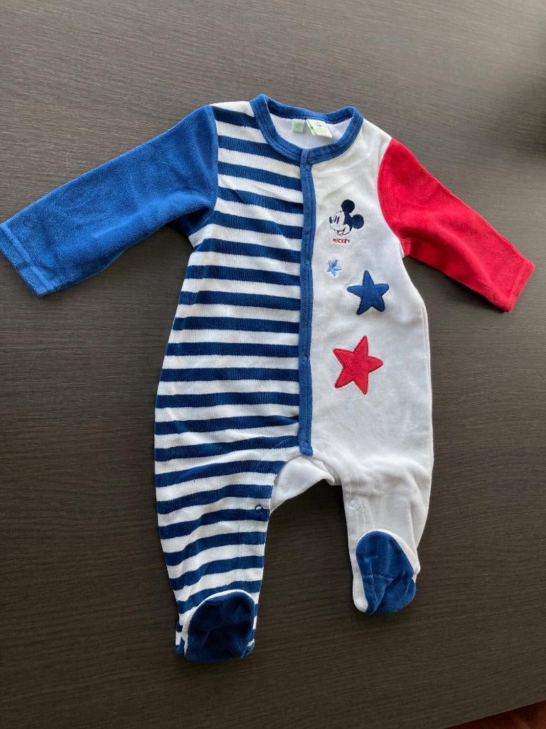 Eéndelige pyjama Disney Baby 6 maanden, Kinderen en Baby's, Nacht- of Onderkleding, Jongetje of Meisje, Disney Baby, Ophalen of Verzenden