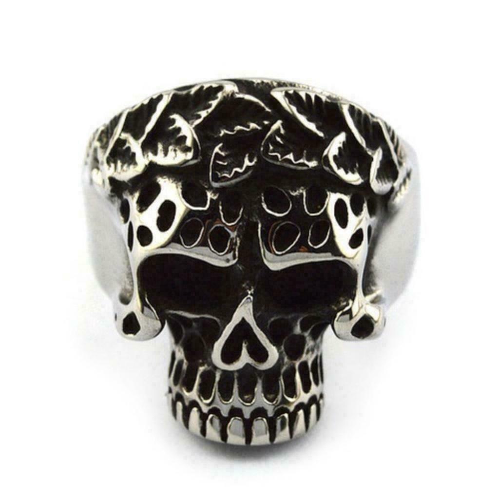 Bague biker tête de mort avec couronne de laurier en acier i, Enlèvement ou Envoi, Neuf, avec ticket, Autres types