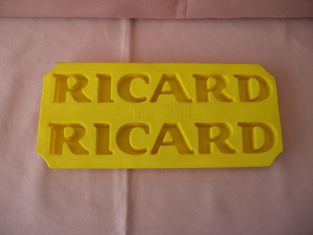 Coupe-glaçons Ricard jaune, lettres RICARD, dans le même sen, Enlèvement ou Envoi, Comme neuf, Ustensile