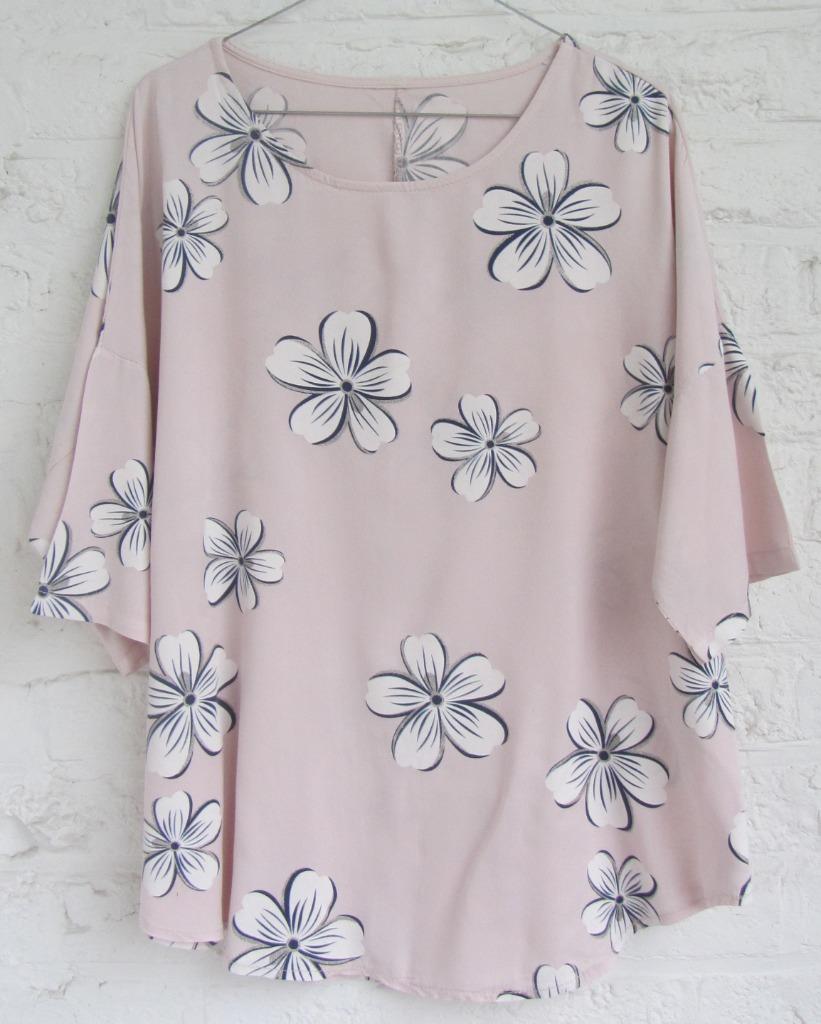Roze bloes met bloemen XL / 42 / 14, Maat 46/48 (XL) of groter, Ophalen of Verzenden, Roze, Geen merk