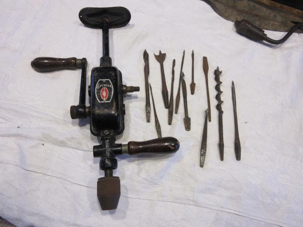 Oude antieke handboormachine TERMAN vintage gereedschap, Ophalen