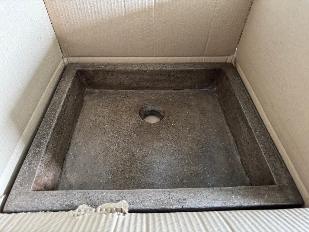 Set van 61 terrazzo-spoelbakken, Ophalen, Nieuw, Steen, Wastafel