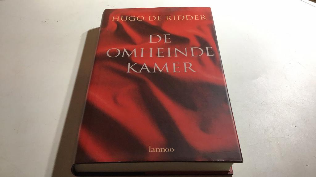 Ridder - Omheinde kamer(b5), Boeken, Ridder, Ophalen of Verzenden, Zo goed als nieuw