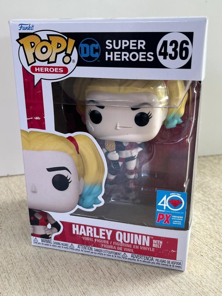 Funko Pop Super Heroes 436 Harley Quinn with belt, Ophalen of Verzenden, Nieuw