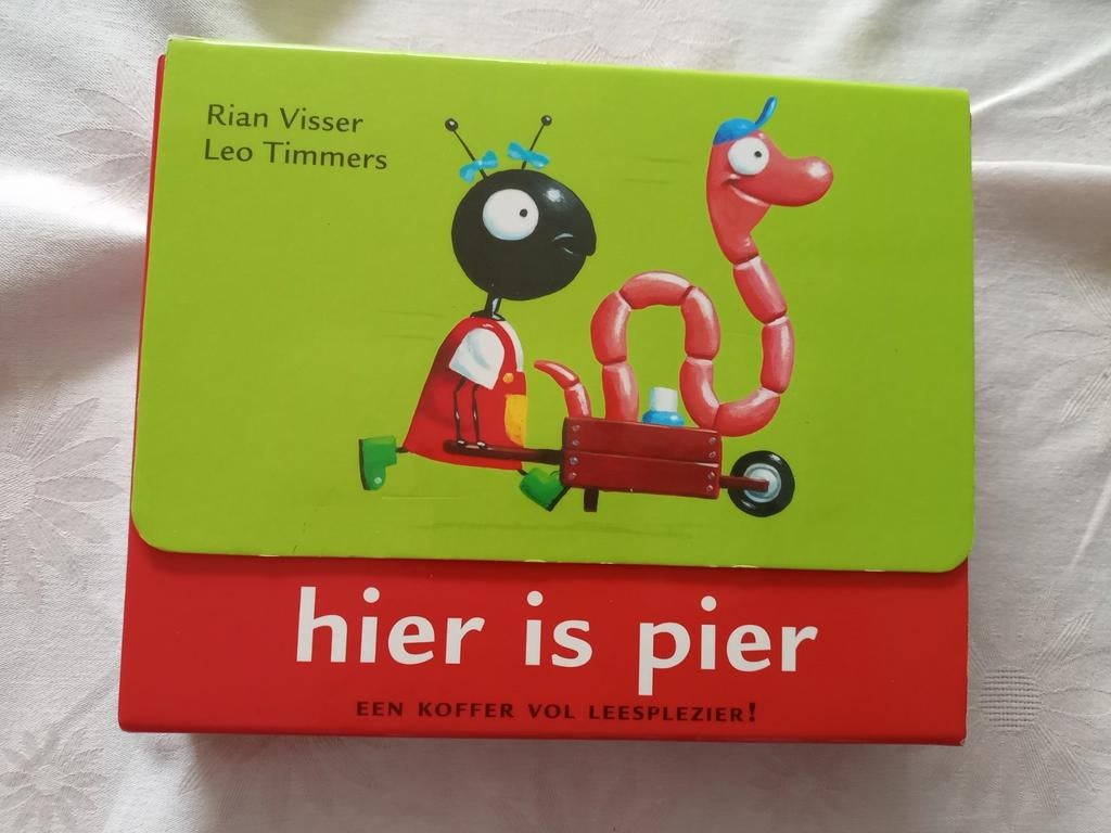 HIER  IS  PIER.....beginnende  lezertjes, Ophalen, Zo goed als nieuw