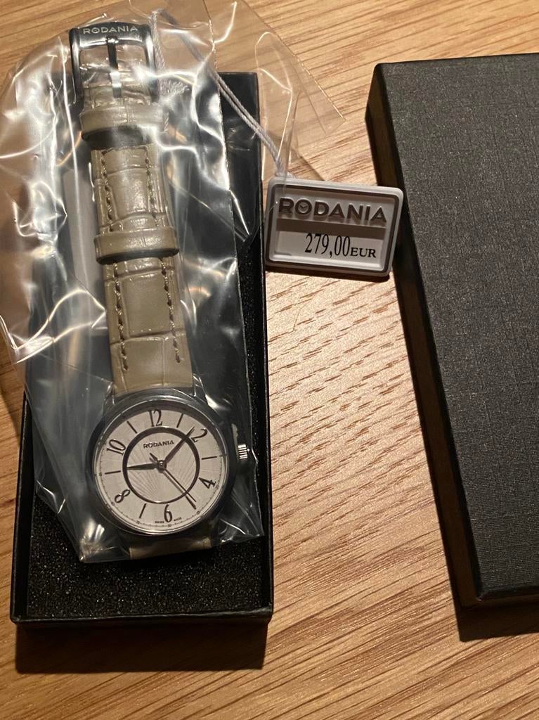 Dameshorloge Rodania.  Nieuw!!!, Ophalen, Nieuw